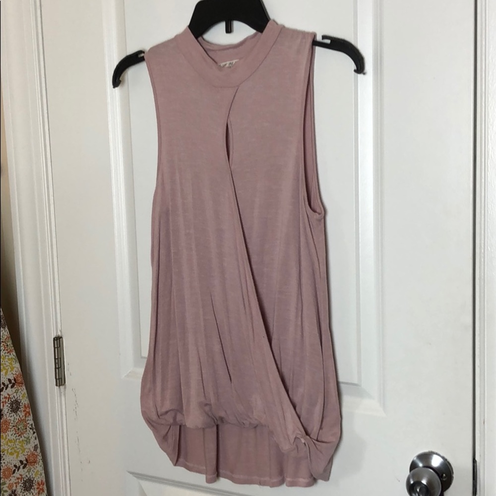 Pink tank